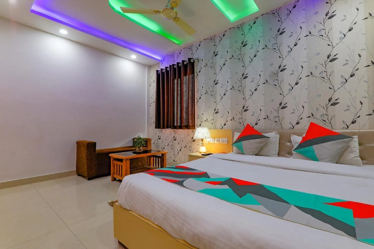 Fabexpress Moti Mahal Hotel Varanasi