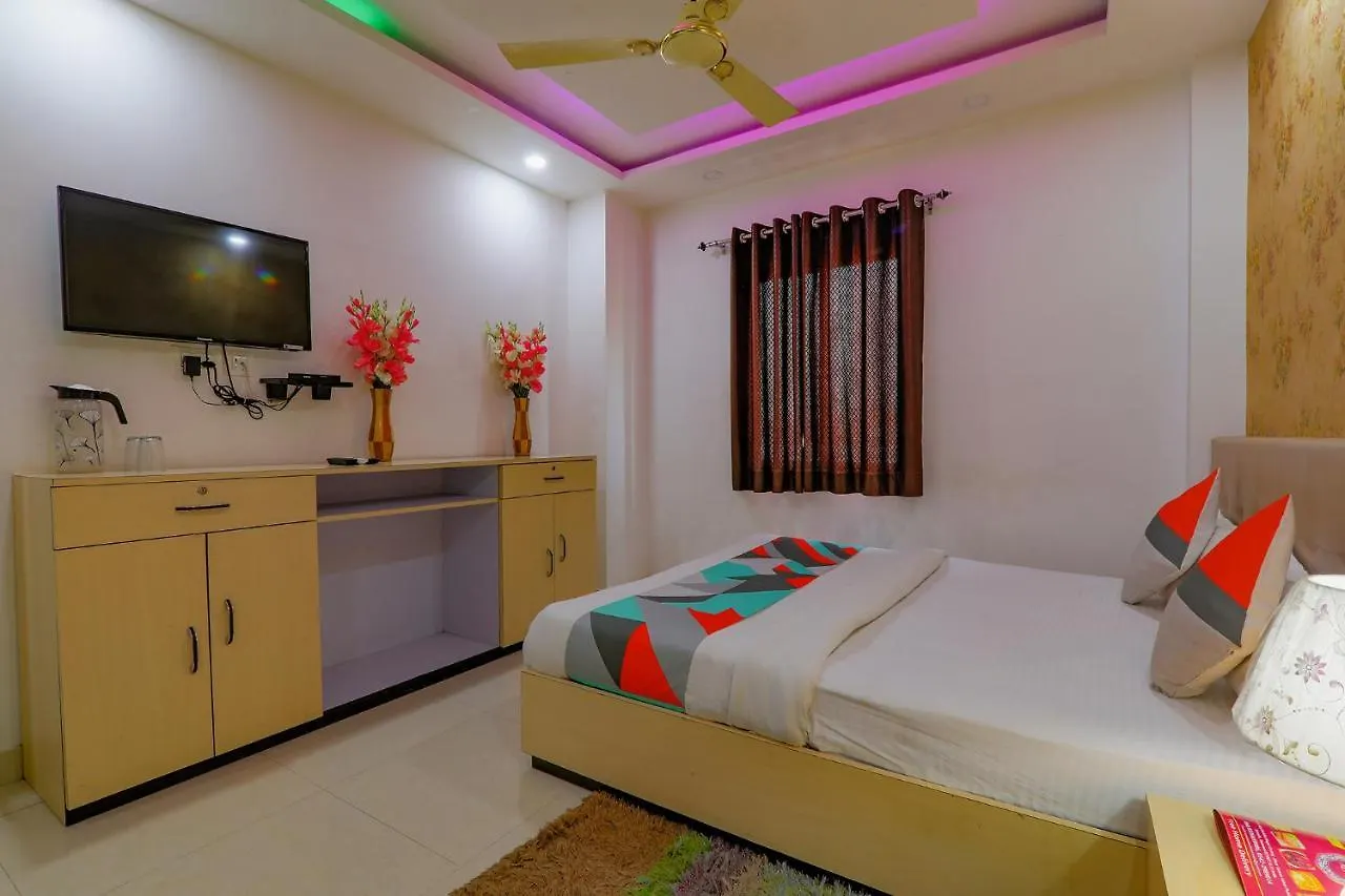 Fabexpress Moti Mahal Hotel Varanasi