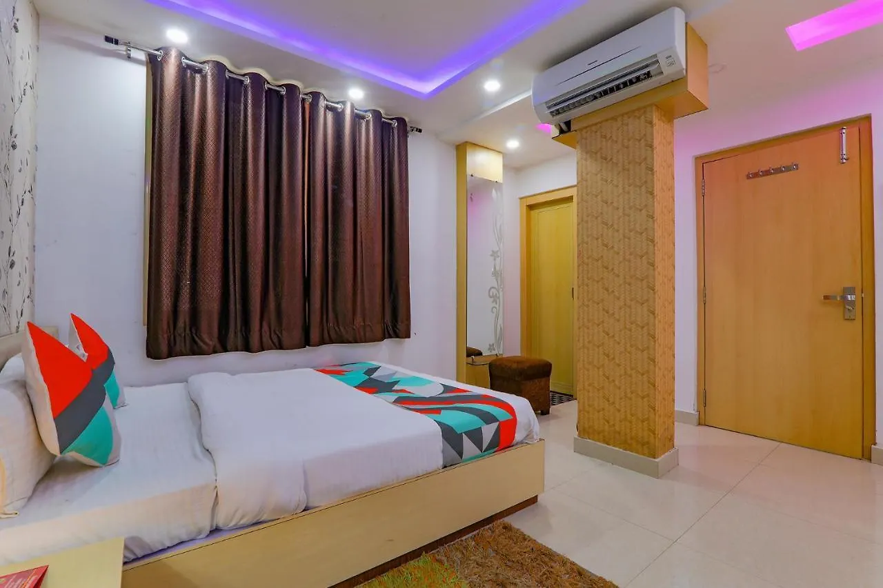 Fabexpress Moti Mahal Hotel Varanasi